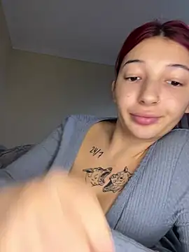Nyvera XXX чат на живо
