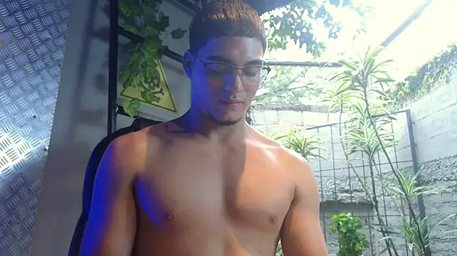 Chat +18 de ThiagoFox ao vivo