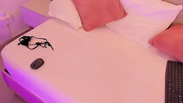 Živý XXX chat lili_rosie_