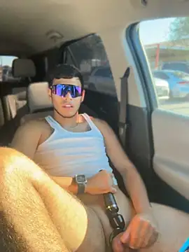 StrokingDaddy4 élő XXX-chatje