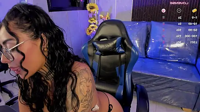 Chatroom XXX en direct de Lovely_celeste