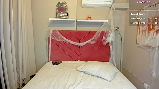 Živý XXX chat Yintaish