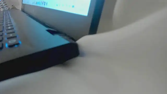 XXX chat uživo modela MistressMilfa