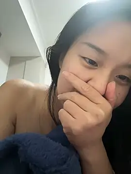 NiNa5203 在線直播表演