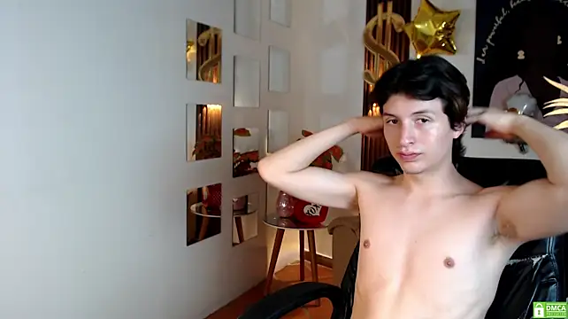 Marcoviolet Live XXX-Chat