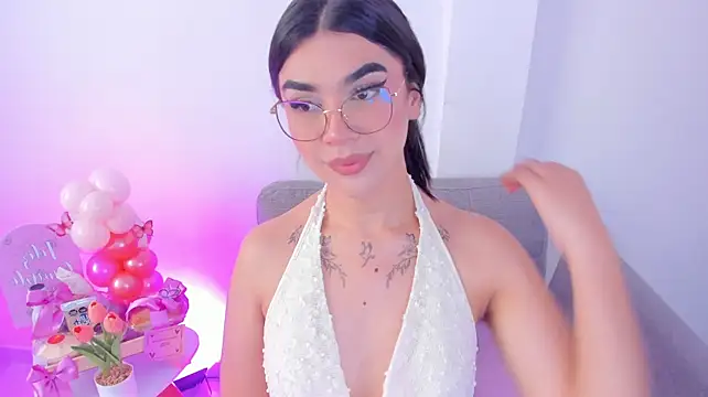 Chat XXX en directo de RoseCassie
