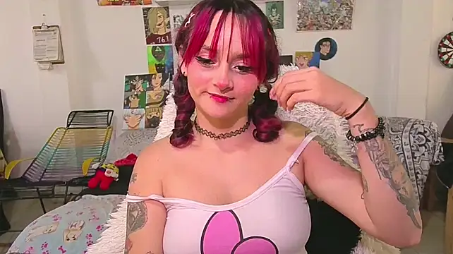 kitty22_ Chat XXX in diretta