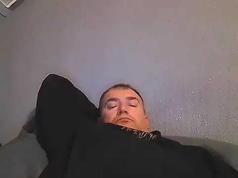 Chat +18 de bambolino1978 ao vivo