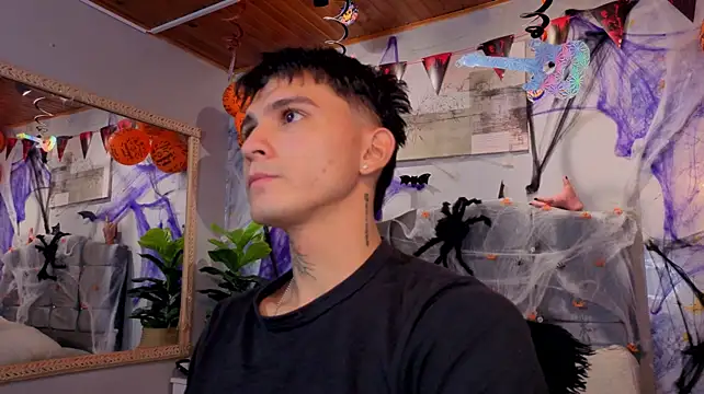 Axel_Ryder Live XXX-chat