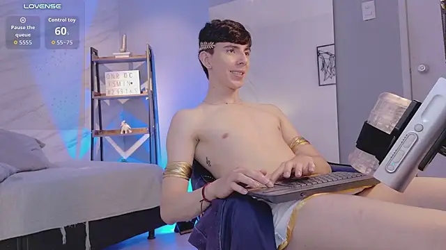 mathias_saenzn Live XXX chat