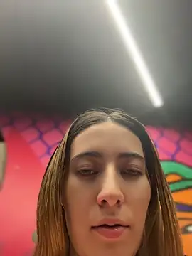 kloe__t18n Live XXX chat