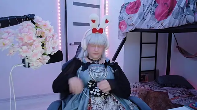 Chat +18 de InaRiordan ao vivo