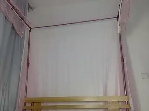 LayzeetovyのライブXXXチャット