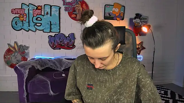 AliceLids' Live XXX Chat