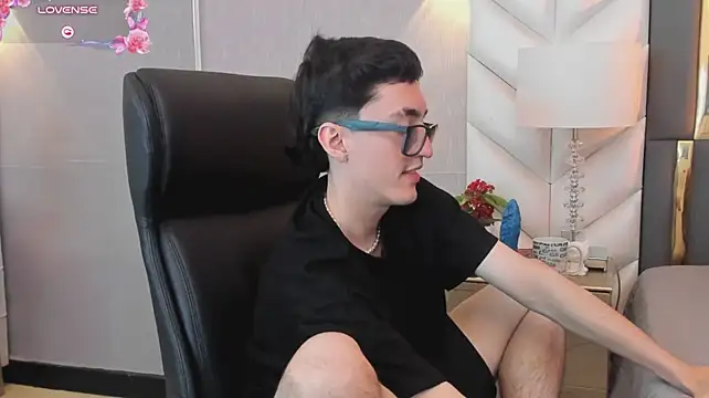 GaelDuke Live XXX Chat