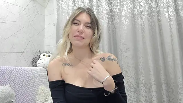 KatieLesco Obrolan Langsung XXX