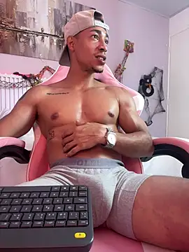 Czat XXX na żywo – Radly_Andrew
