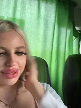 Steffi_Snowbunny Live XXX-Chat