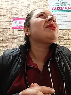 VANESSA__28 Adlı Modelin Canlı XXX Sohbeti