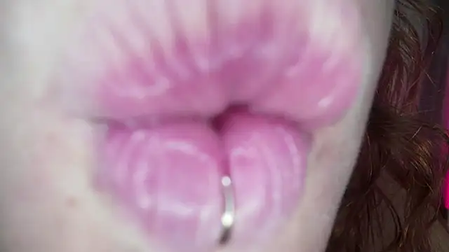 Velvet_Dreamss Adlı Modelin Canlı XXX Sohbeti