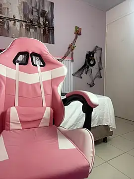 XXX chat uživo modela Radly_Andrew