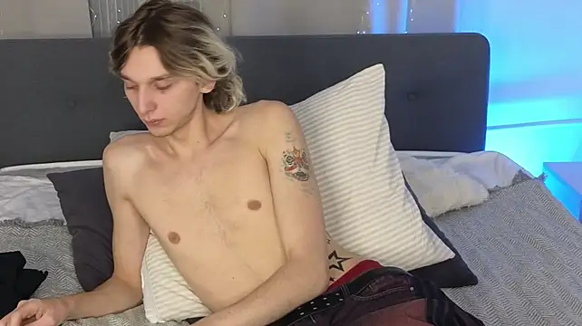 XXX chat uživo modela true_vamp
