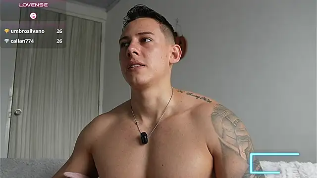 Онлайн чат XXX Muscle_King_Cum