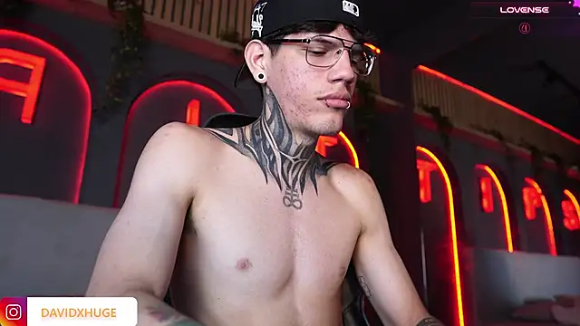 Онлайн чат XXX David__Huge