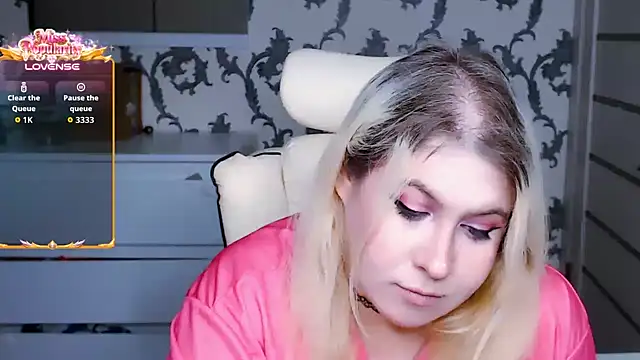 yourkarma_2_0 Chat XXX in diretta