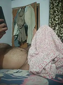vardh0071 Adlı Modelin Canlı XXX Sohbeti