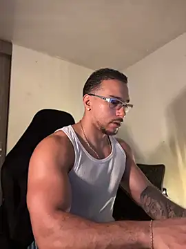 FreszX's Live XXX Chat