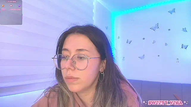 sweettvera's Live XXX Chat