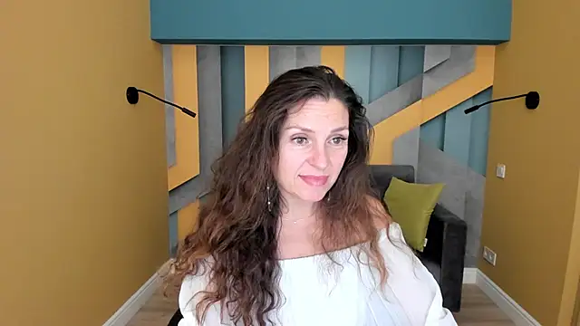 EllaLong Adlı Modelin Canlı XXX Sohbeti