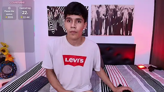 Jacob5_n Live XXX chat