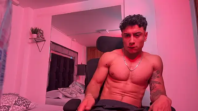 Chatroom XXX en direct de MR_MUSCLE