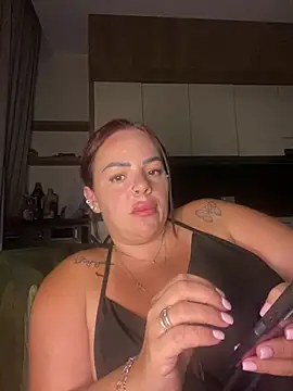 Chat +18 de Kiara_Knightz ao vivo