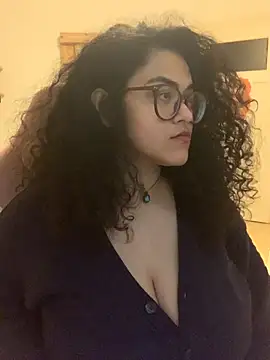 Curvydesifromgermany 现场XXX聊天