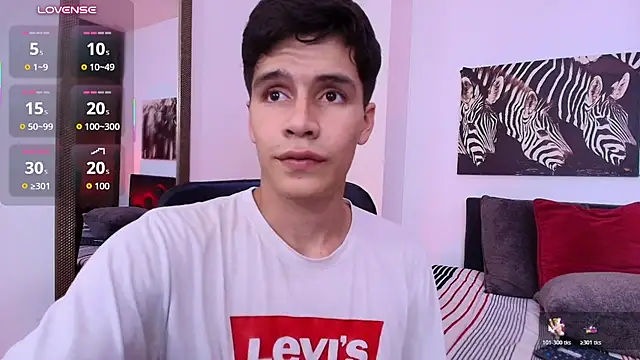 Jacob5_ Live XXX-Chat