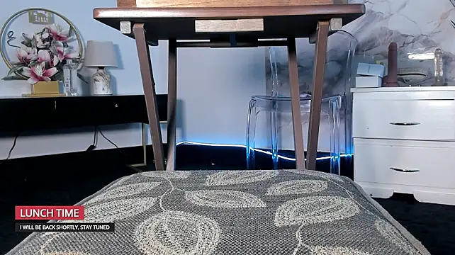 Maddyluxe 라이브 XXX 채팅