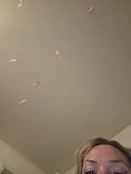 Sugarloveless' Webcam Show