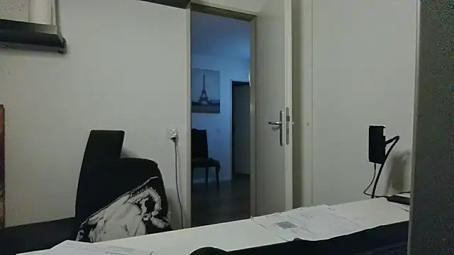 alpha-hunk Live XXX-Chat