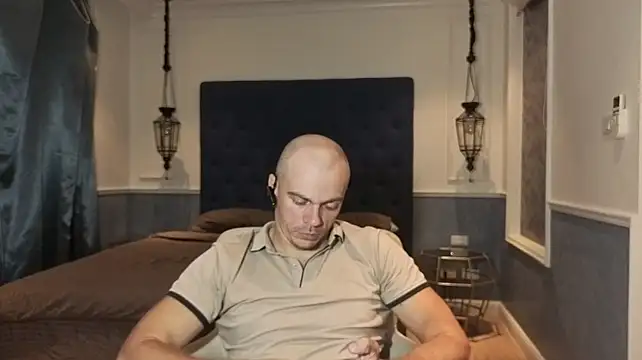 Marrymeplz live XXX chat
