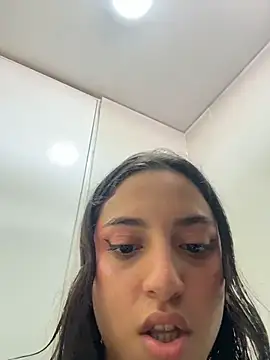 MeggyMae_'s Live XXX Chat