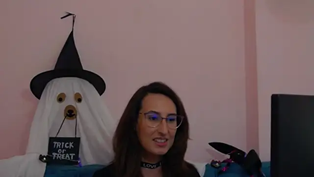 LysAdn Live XXX chat