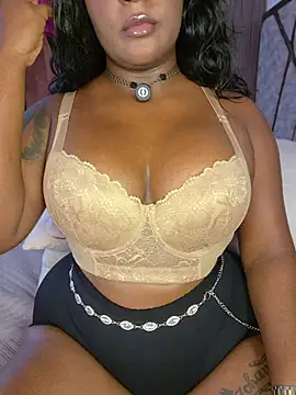 Chat XXX en directo de Denise_wolfe21
