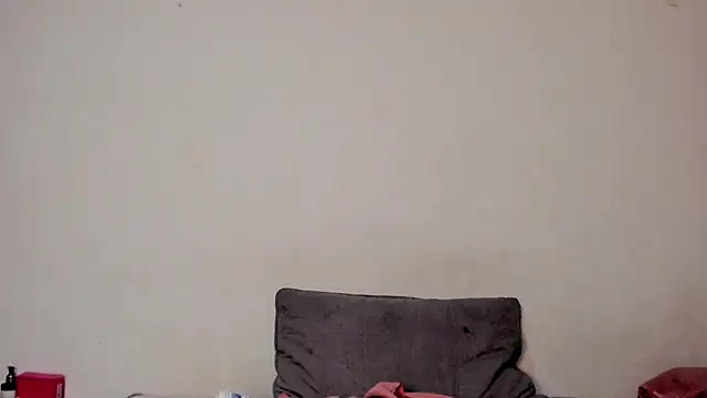 two_milkyway's Live XXX Chat