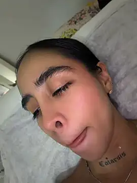 XXX chat uživo modela sophierooy22