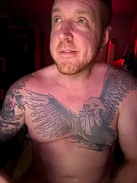 CloudyKingG's Live XXX Chat