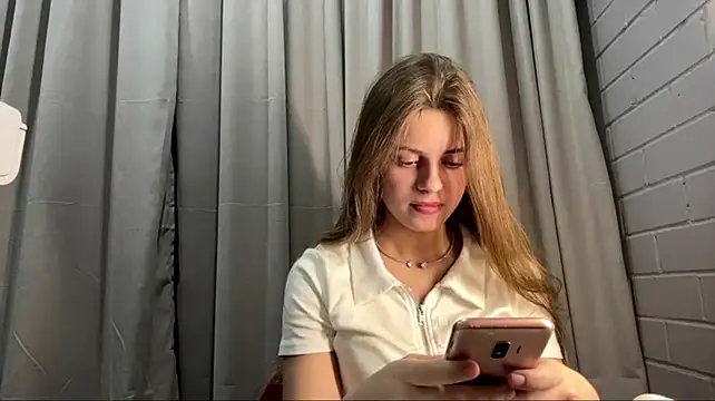 Chat XXX ao vivo de PerlaReigh