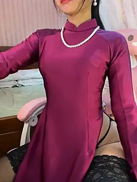 ___Erin___ Chat XXX in diretta